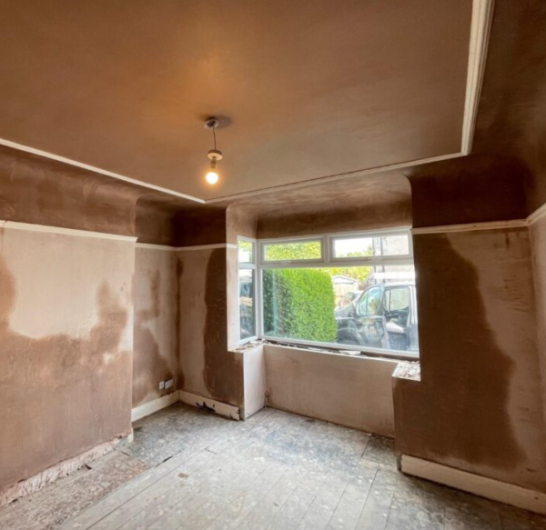 Plastering & Surface Smoothing Service